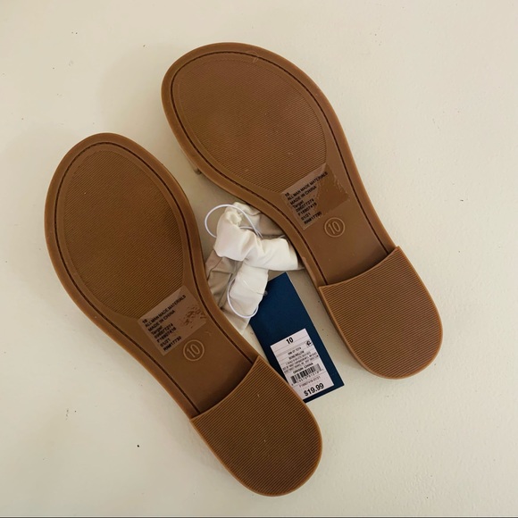 Universal Thread Willow Scrunch Sandal - Picture 5 of 6